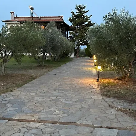 Mavitaplace Olympus Olive House-upper Floor بيت للعطل *