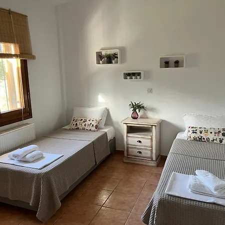 Ferienhaus Mavitaplace Olympus Olive House-upper Floor *