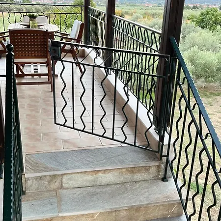 Mavitaplace Olympus Olive House-upper Floor Ferienhaus *