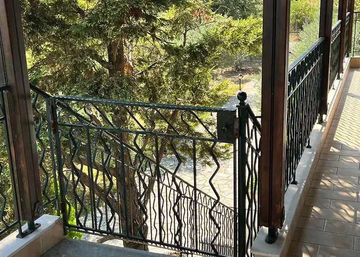 Дом отдыха Mavitaplace Olympus Olive House-upper Floor *